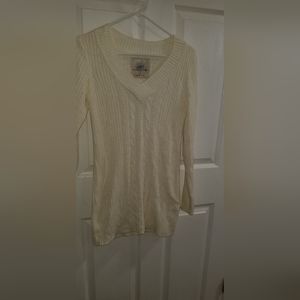 L/S V-neck Sweater